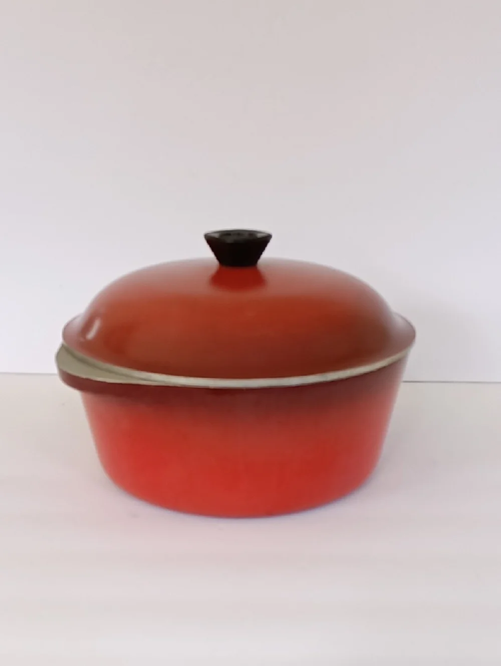Club Cookware Vintage Dutch Oven Fire Red 10